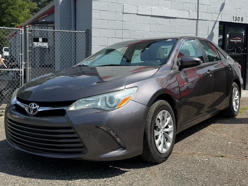 2016 TOYOTA CAMRY